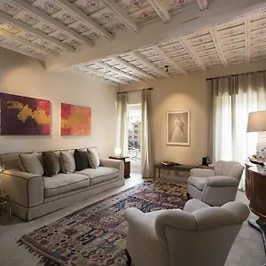 Palazzo Caruso Отель