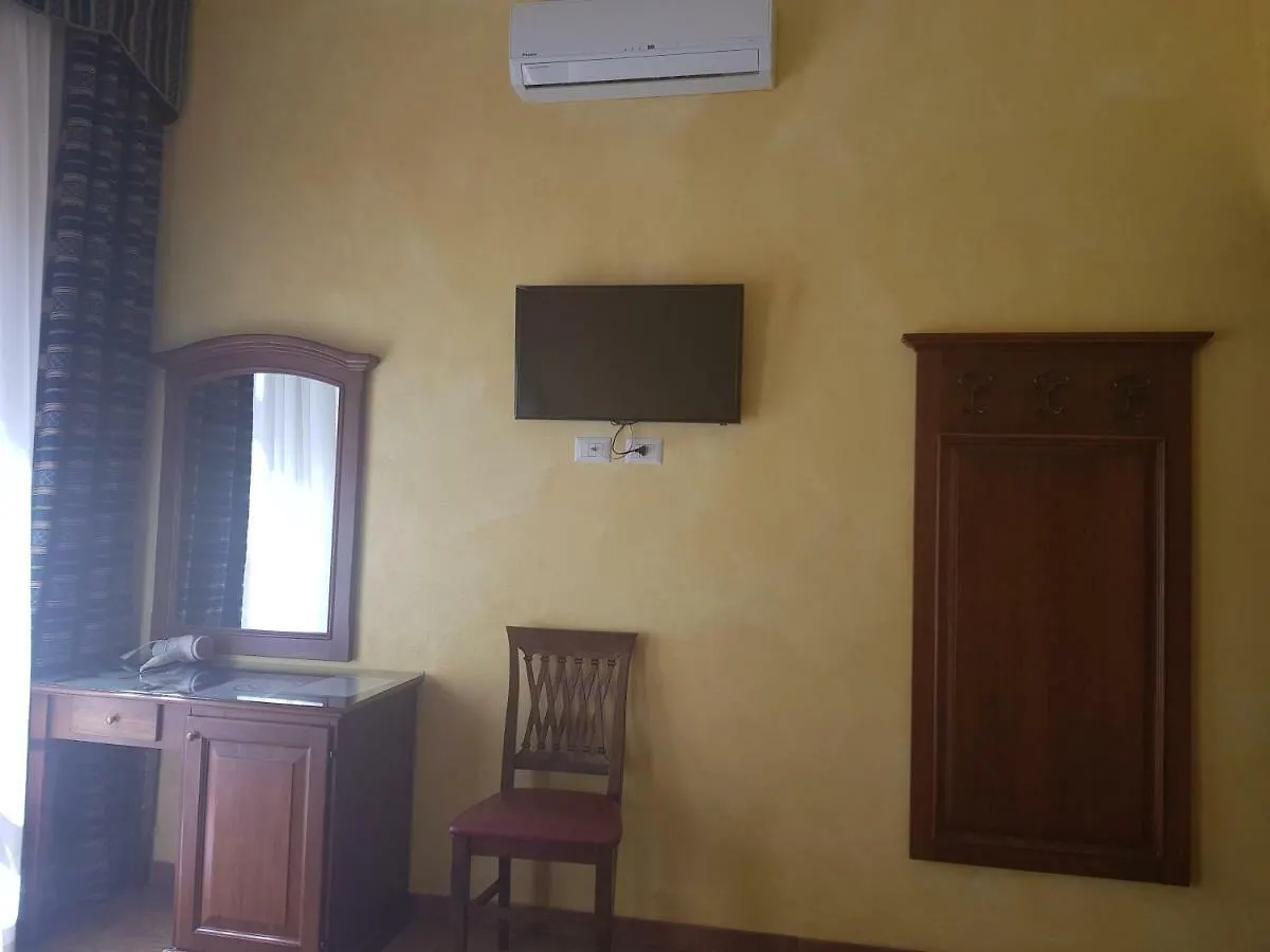 Pitagora House Bed & Breakfast Rome